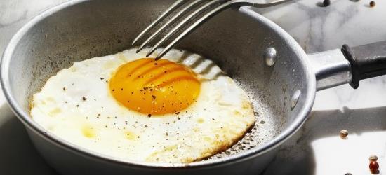 煎鸡蛋放冷冻能保存多久